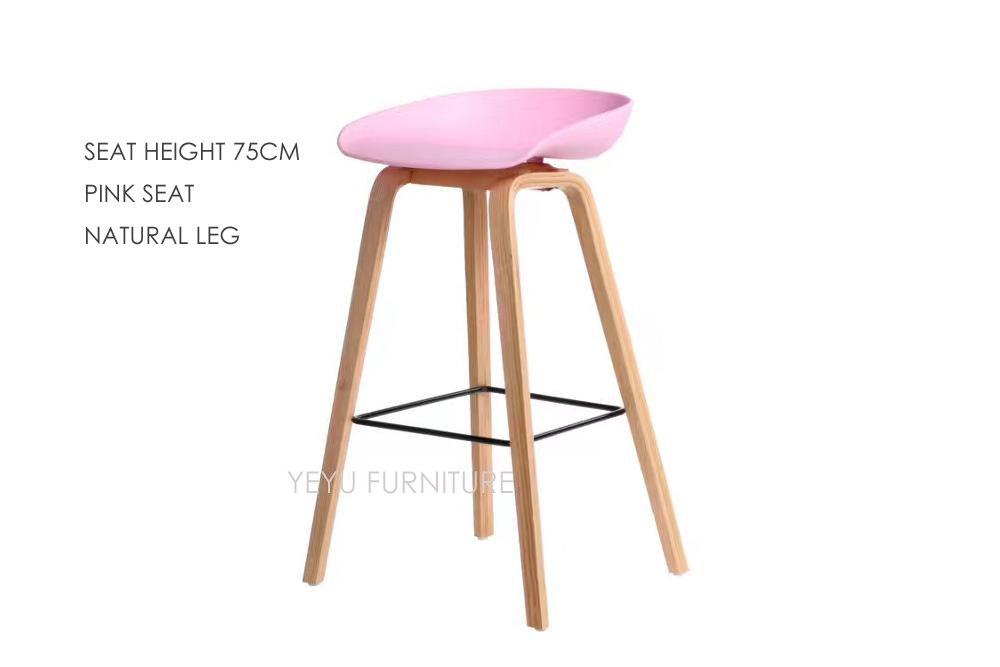 Minimalist Modern Design solid wood pp plastic bar chair northern wind fashion creative denmark counter stool Popular Furniture