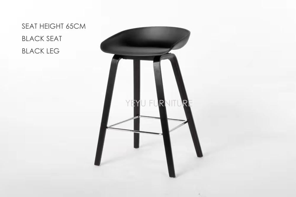 Minimalist Modern Design solid wood pp plastic bar chair northern wind fashion creative denmark counter stool Popular Furniture